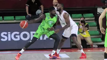 Türkiye Sigorta Basketbol Süper Ligi: Pınar Karşıyaka: 72 TOFAŞ: 83