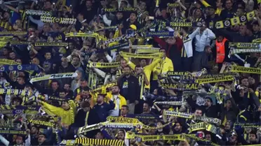 Jorge Jesus'un Başakşehir maçındaki sol bek tercihi Fenerbahçeli taraftarları kızdırdı