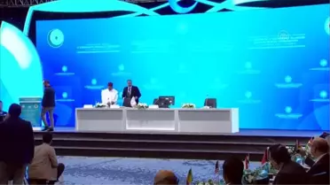 İİT 12. Enformasyon Bakanları Konferansı Başkanlığı Türkiye'ye devredildi