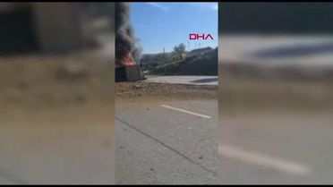 TUZLA'DA DEVRİLEN HAFRİYAT KAMYONU ALEV ALEV YANDI 2-