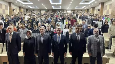 Karabük gündem haberi | TUA Başkanı Yıldırım, Karabük'te öğrencilerle buluştu