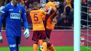 Spor Toto Süper Lig: Galatasaray: 2 Corendon Alanyaspor: 2 (Maç sonucu)