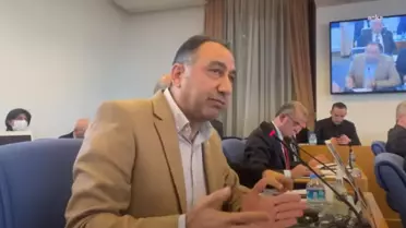 Hdp'li Kenanoğlu, Aleviliğin Tanımlanmak İstenmesine Karşı İsveç'ten Örnek Verdi: 'Copy Paste' Dini Kabul Ediliyor, Kutsal Objeleri de 'F' Tuşu'
