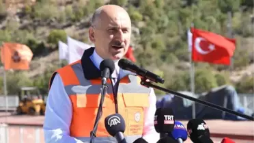 BAKAN KARAİSMAİLOĞLU BİTLİS VİYADÜĞÜ'NDE KULLANILAN ÇELİKLE 2 EYFEL KULESİ YAPILIRDI -1
