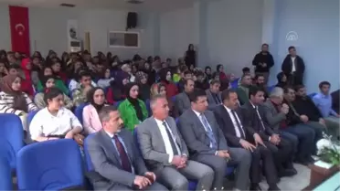 Ahlat'ta 'Burs Sözleşmesi' imza töreni düzenlendi