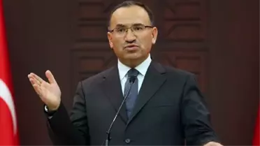 Bakan Bekir Bozdağ: Hem Türk Tabipleri Birliği hem de mimar ve mühendisler odalarıyla ilgili yeni bir hazırlık yapıyoruz