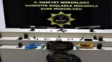 Edirne'de narkotik ekipleri şafak operasyonu düzenledi: 9 şüpheliden 4'ü tutuklandı
