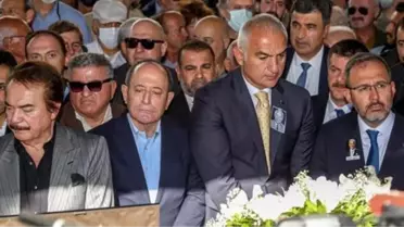 Halit Kıvanç'ın oğlu Ümit Kıvanç... ORHAN GENCEBAY'A AĞIR SİTEM!