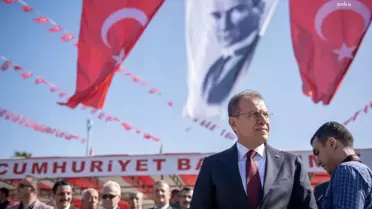 Vahap Seçer, Cumhuriyet Bayramı Kutlama Programı Kapsamında Atatürk Anıtı'na Çelenk Sundu