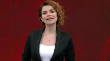 Cumhuriyet Bayramı'ndaki sözleri ile gündem olan spiker Deniz Demir'den ilk açıklama:TRT kurumundan ilişkim kesilmiştir