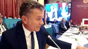 Orhan Sarıbal'dan 'İthalat' Eleştirisi: 'Küspeye 12 Milyar Dolar, Kepeğe 7 Milyar Dolar Veriyoruz'
