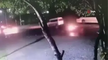 Meksika'da tren otomobil ve otobüsü biçti: 1 ölü, 19 yaralı