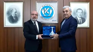 Diaspora Bakan Yardımcısı'ndan Rektör Karamustafa'ya ziyaret