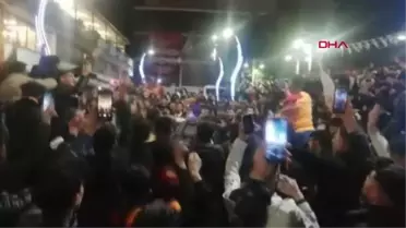 VAN'DA, GALATASARAY TARAFTARLARININ GALİBİYET SEVİNCİ