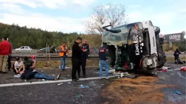 Bolu'da yolcu otobüsü devrildi; 3 ölü, 32 yaralı (4)