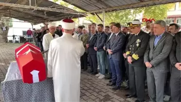 İSTANBUL'DA HASTANEDE HAYATINI KAYBEDEN MADENCİ SON YOLCULUĞUNA UĞURLANDI