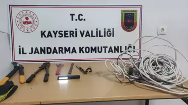 Kayseri'de hırsızlık iddiasıyla 3 zanlı gözaltına alındı