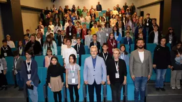Çocuk Meclisinin yeni başkanı Özlem Yılmaz