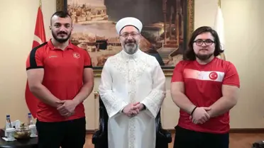 Erbaş, Dünya Bilek Güreşi Şampiyonası'nda dereceye giren sporcuları kabul etti