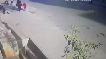 Esenyurt'ta çıkan silahlı çatışmada 1 kişi öldü, 4 kişi yaralandı