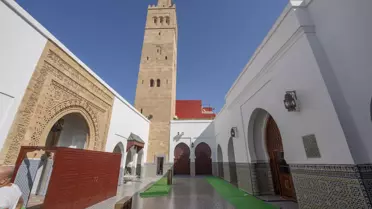 Fas'ın 'Ulu Camisi'nde yüzyıllara dayanan ders halkaları devam ediyor