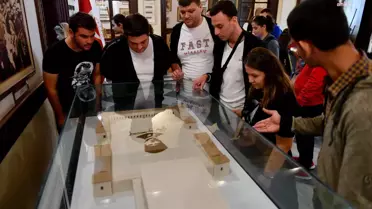 Mersin Büyükşehir'in Mevlana Kadın ve Çocuk Atölyesi ile Engelsiz Yaşam Parkı Öğrencileri Atatürk Evi'ni Ziyaret Etti