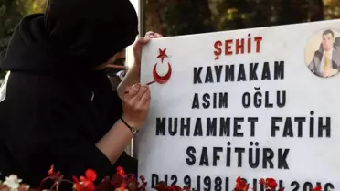 Şehit Safitürk'ün mezarı liseli öğrenciler tarafından düzenlendi
