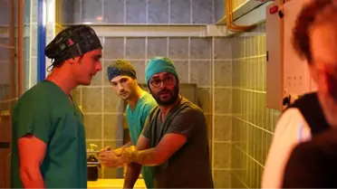 Kasaba Doktoru... HAKAN VE ÖMER REHİN ALINIYOR!