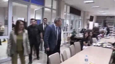 Vali Karaömeroğlu'ndan öğrencilere dolmuş ücretlerinde iyileştirme sözü