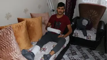 YAYAYA ÇARPAN SÜRÜCÜ, OTOMOBİLİNİ KONTROL EDİP YOLUNA DEVAM ETTİ