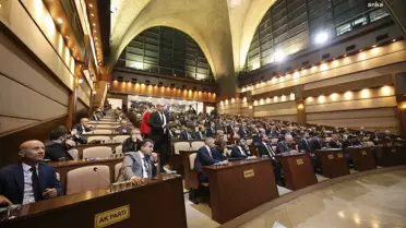 İbb Meclisi'nde AKP Grubu'nun Önerisi Üzerine Esenler 15 Temmuz Mahallesi'ndeki Cadde ve Sokaklara İsim Verildi: Recep Tayyip Erdoğan Bulvarı,...