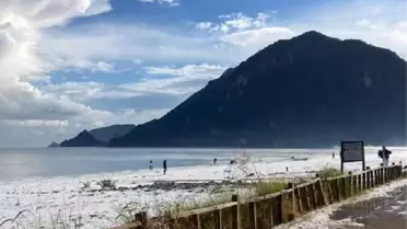 DÜNYACA ÜNLÜ ÇIRALI VE OLYMPOS SAHİLİ DOLU YAĞIŞI İLE BEYAZA BÜRÜNDÜ