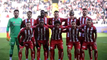 Sivasspor'un Antalya kampı kafilesi belli oldu