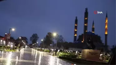 Yağan yağmur Edirneli vatandaşları sevindirdi