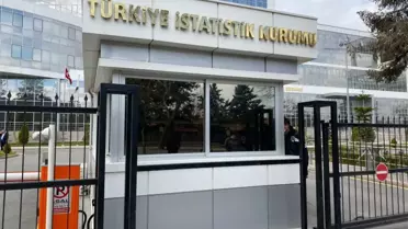 Tüik: Türkiye Ekonomisi Üçüncü Çeyrekte Yüzde 0,1 Küçüldü