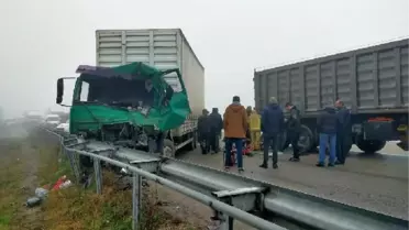 BURSA'DA 22 ARACIN KARIŞTIĞI 'SİS' KAZALARINDA 6 KİŞİ YARALANDI