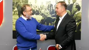 Şampiyon teknik direktör Selahaddin Dinçel