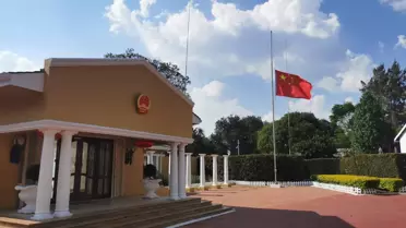Çin'in Yurtdışı Temsilciliklerinde Jiang Zemin Anısına Bayraklar Yarıya İndirildi