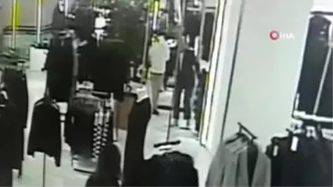 Sarıyer'deki ünlü AVM'ye gelen kadın turist hırsızları hedefi oldu