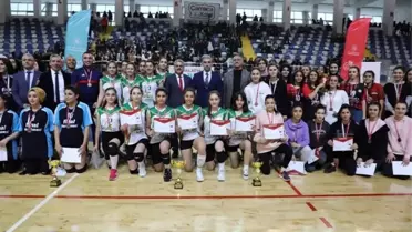 Sporcular il birincisi olmak için ter döktü