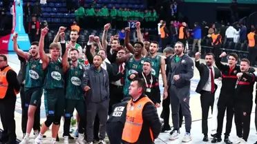 Potada İzmir derbisi