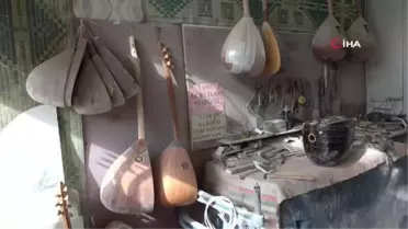 Çalmayı bilmediği bağlamanın ustası oldu