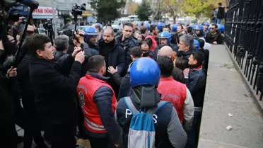 Diyarbakır'da izinsiz yürüyüş yapmak isteyen gruba polis izin vermedi