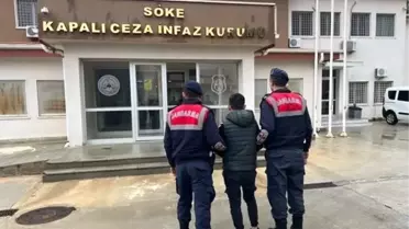 Jandarma aranan iki şahsı yakaladı
