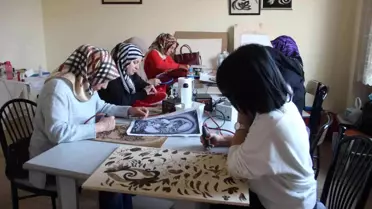 Sosyal aktivite arayışında olanlar Aziziye Halk Eğitimi Merkezi'nin yolunu tutuyor