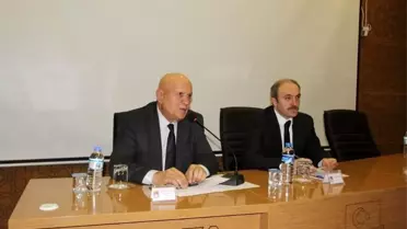 Bayburt İl Özel İdarespor'un durumuyla ilgili istişare toplantısı düzenlendi