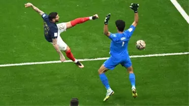 Maçın başında Fas filelerini havalandıran Fransız oyuncu Theo Hernandez, 1958'den sonra bir ilki başardı