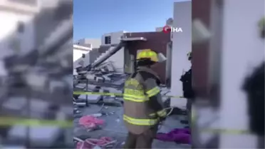 Mutfak tüpünün patladığı ev yıkıldı: 2 yaralı