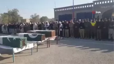 Pakistan'da polis merkezine saldırı: 4 ölü