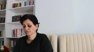Burdur'da kadın ve kızının sokakta darbedilmesi kameraya yansıdı